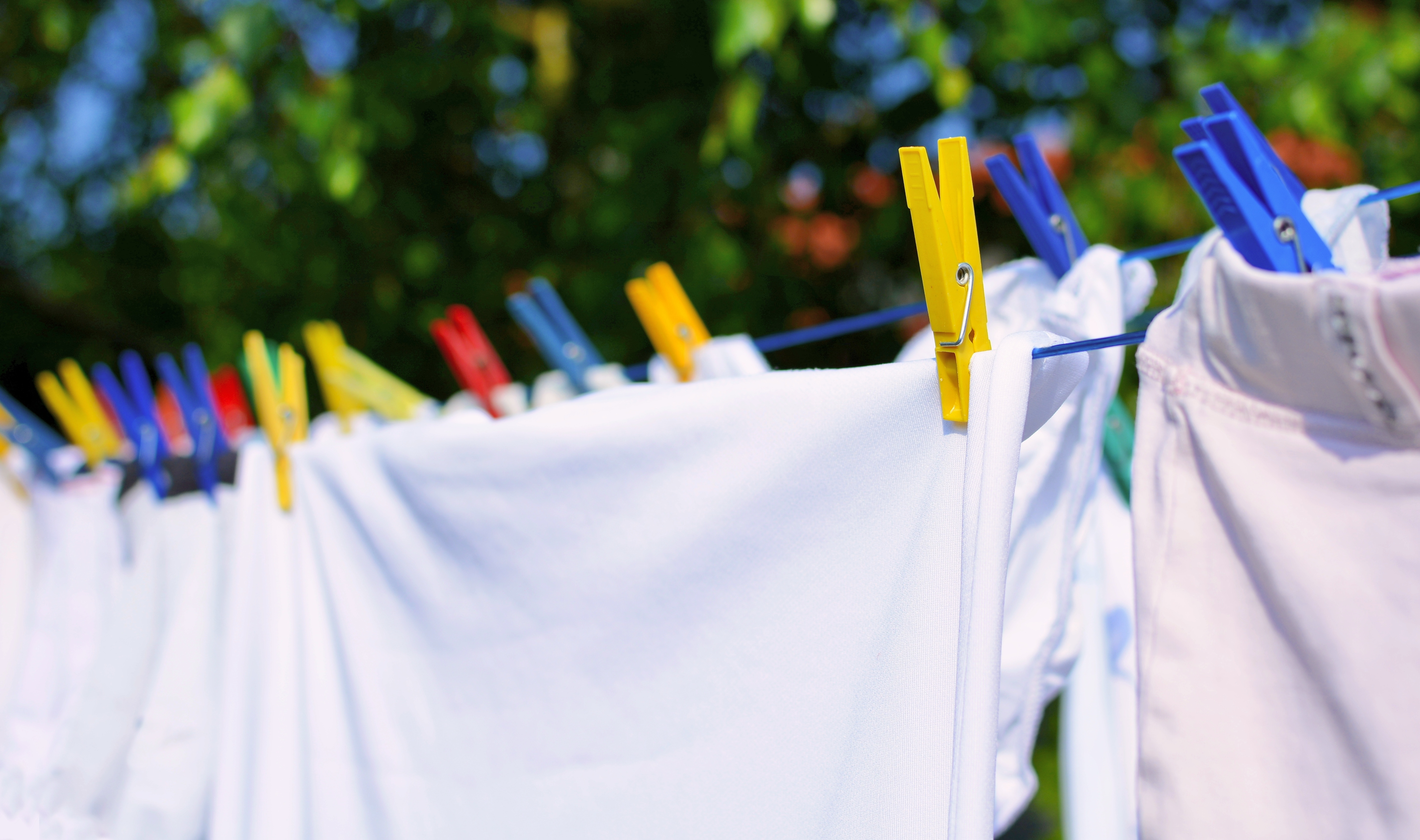 Does Humidity Affect Your Clothes Drying Outside? - Skyline Enterprises